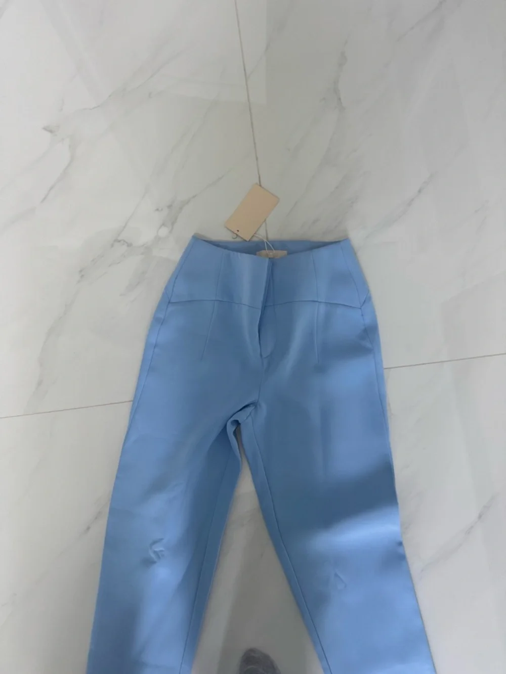 NWT baby blue tailored dress pants ✨
Size XS - Picture 6 of 9